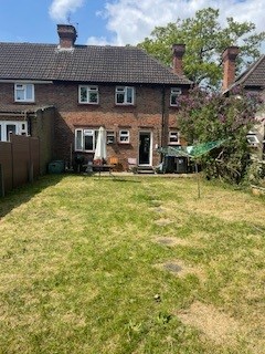 3 bedroom house in Addlestone House Exchange